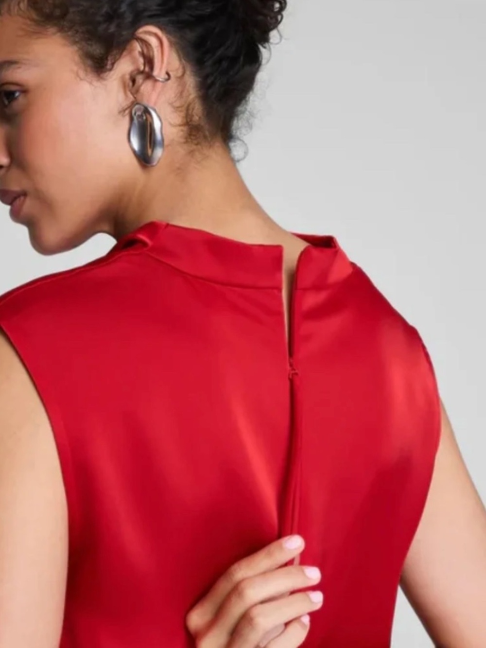Spanx Small S red sleeveless silky smooth top draped cowl neckline - Picture 2 of 8
